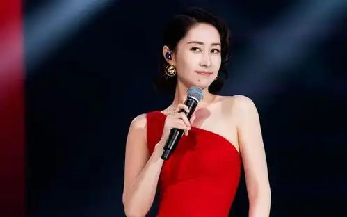  唱歌能飙演技刘敏涛回应舞台表情包事件,有感而发,没喝醉