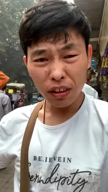  挑战印度奶茶,大家看我的表情就知道好不好喝了