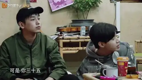  佟丽娅35岁,戚薇34岁,何炅刘宪华不敢相信,彭彭的表情太抢镜