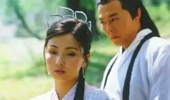  张铁林拍吻戏伸舌头把导演和小陶虹吓懵了网友直呼好恶心