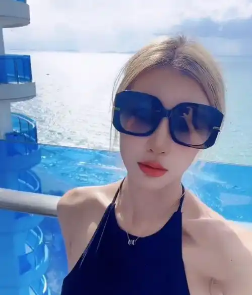  曝简哥被男友正妻暴揍,画面惨烈疑高价分手费惹的祸,被依晴救下