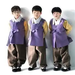  表情包宋家三胞胎要上小学了,爸爸宋一国担心他们揍别人