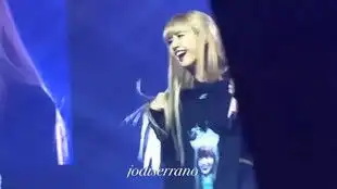  lisa我怀疑你在搞黄色但是我没有证据哈哈哈哈哈哈哈哈哈哈哈泰妃这个操作笑掉我头了