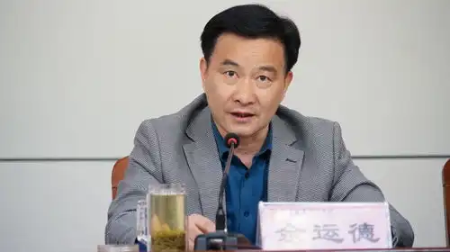  学校召开创建全国文明校园暨省级平安校园工作会