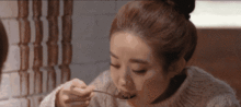  赵丽颖热巴怎么吃都不胖,她们才是深夜食堂本人