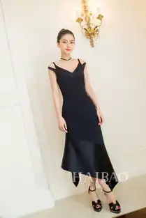  围观baby参加活动变身行走的表情包但眼纹问题怎么连女神都逃不过