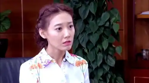  因为一个表情包追了一部剧,这大哥简直用生命在搞笑