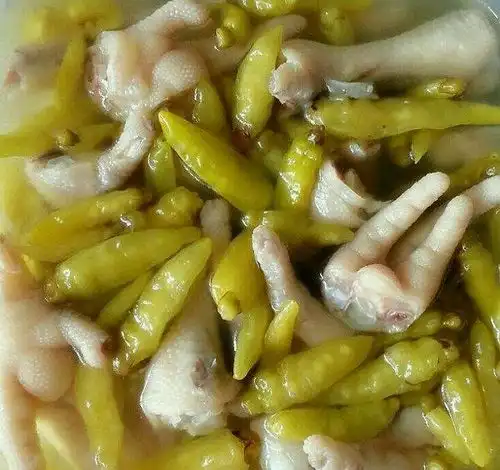  一整个秋天离不开的鸡爪做法,简单美味又下饭,家人都夸好吃