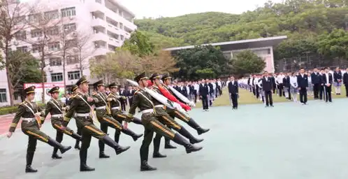  福田版开学大片上映开学表情包刷屏中6大礼包家长速点