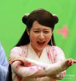  杨紫做表情太多被抓拍囧照,再美的人总做表情也会长纹的