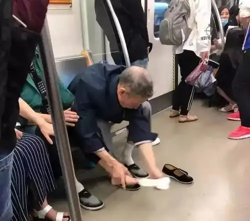 刷爆朋友圈的最甜照片丫头,我宠你一辈子