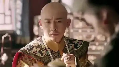  皇上去看望皇后,却跟皇后聊璎珞,皇后吃醋表情变了