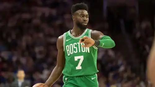  nba昨日综述,湖人拒绝连败,绿军创记录,火箭又输球