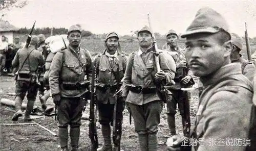  二战最没面子的包围战,敌人在圈内喝酒吃肉,自己在圈外差点饿死