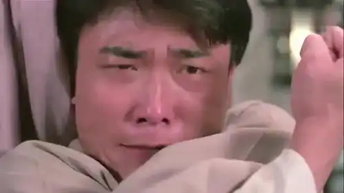  秋生中了美人计,被救后依旧色迷心窍,原来他故意被女鬼迷住