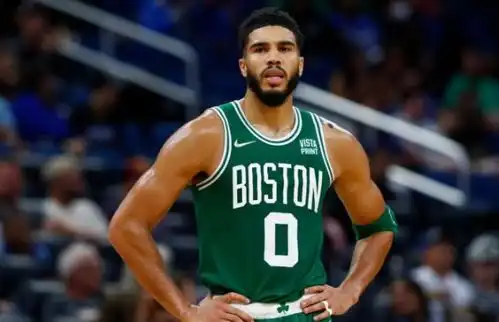  nba球星对于一支球队的作用,利拉德塔图姆约基奇三人最明显