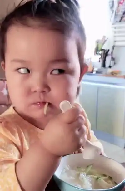 这碗毒汤饭,拖垮太多娃的脾胃了就算再溺爱孩子,也不能喂
