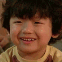 勉强微笑表情包gif微笑