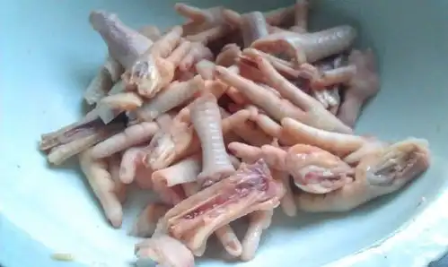  吃货style美食泡椒凤爪