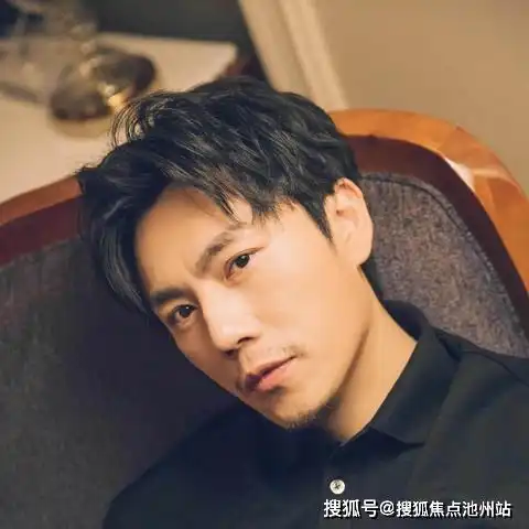  秦昊科普泥塑上热搜了到底是怎么回事