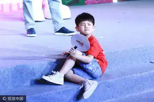  安吉地上狂做鬼脸变表情包庆生紧抱胡可撒娇9068043大...