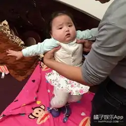  比谢飞机还火这个小姑娘怎么就成了国民表情包