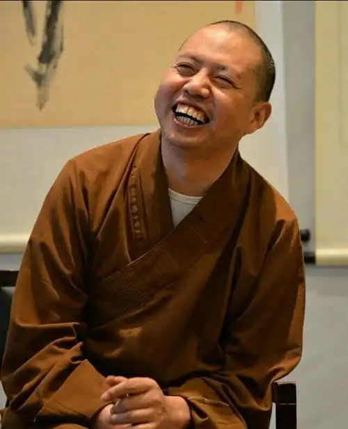 我法师贼强表情包李靖飞