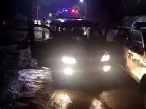  什么操作万州一司机酒驾遇查,竟又喊一个喝了酒的人来顶包
