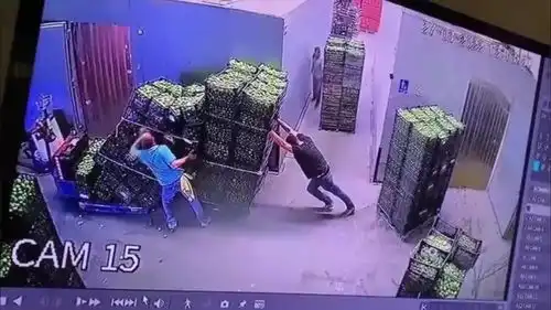 芭比了q了,搞笑芭比了q了,搞笑