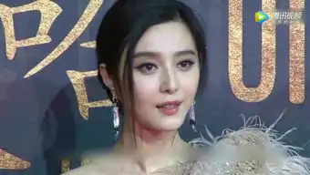  tfboys王俊凯敷面膜表情太逗艺考引围堵北电老师都懵了