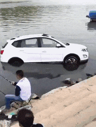 很狠了哦表情包搞笑gif
