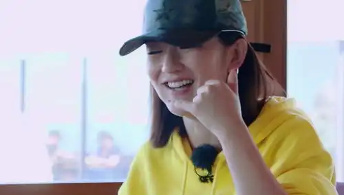  表情妻子的浪漫旅行彩蛋把自己做成表情包谢娜向妈妈表达爱的方式很娜式...表情